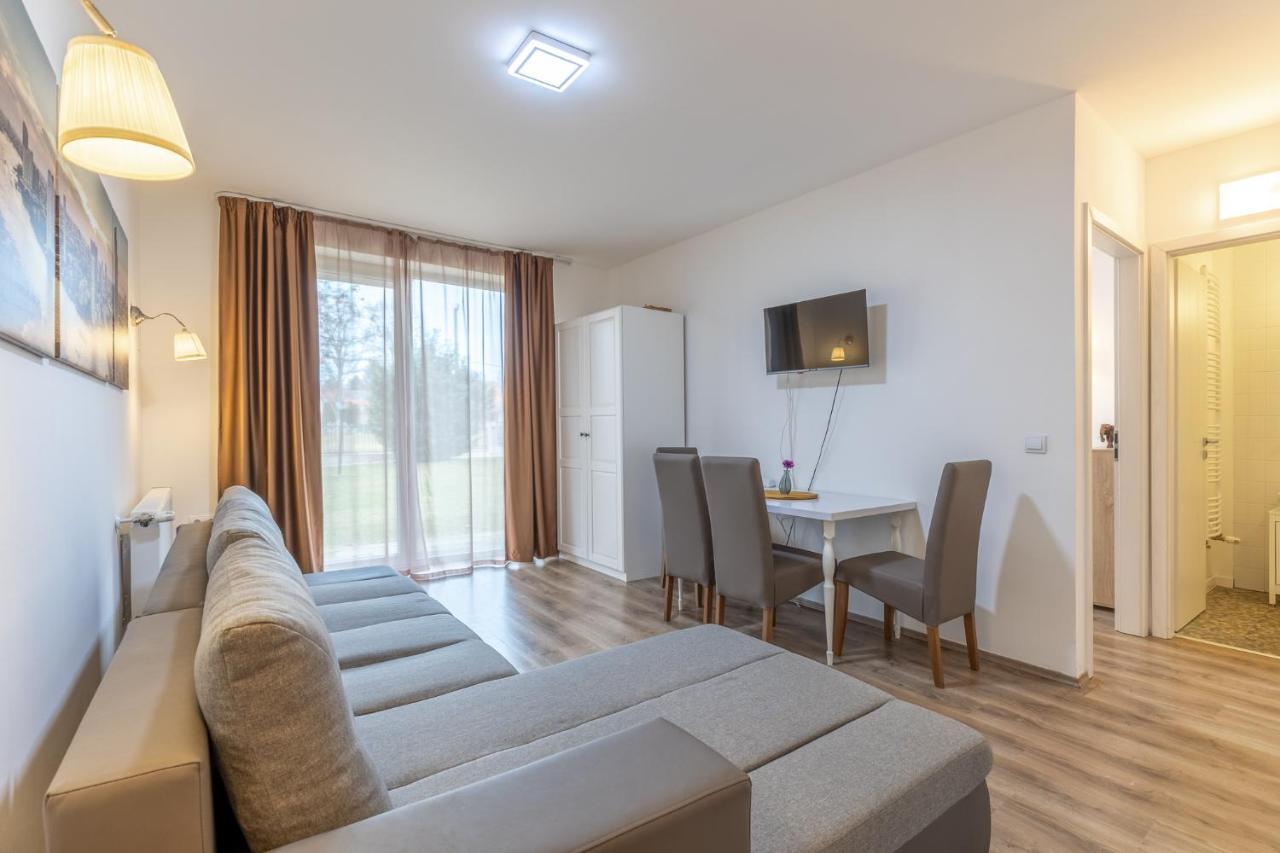 Fresh Green Wellness Apartman By Bltn Siofok Apartment Екстериор снимка
