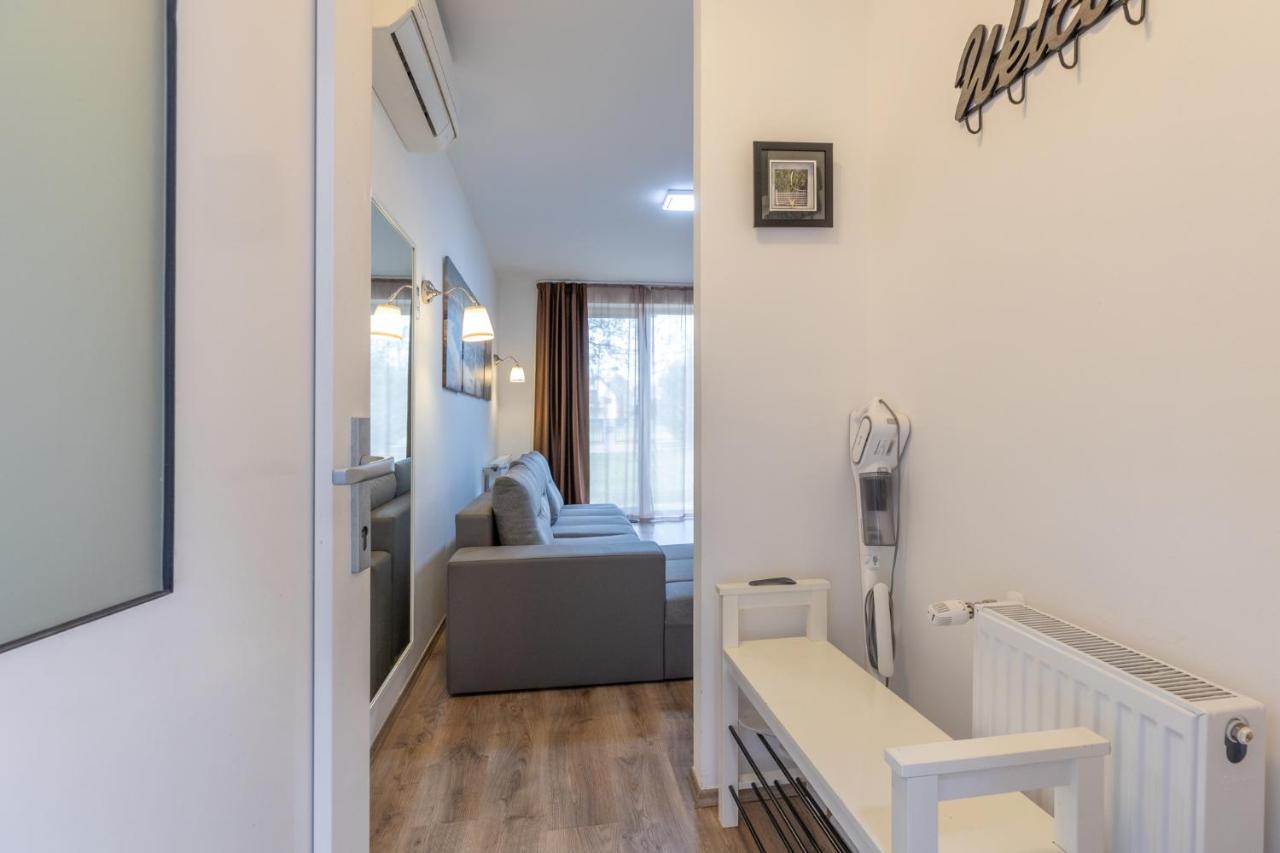Fresh Green Wellness Apartman By Bltn Siofok Apartment Екстериор снимка